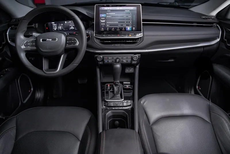 Jeep Compass Prata