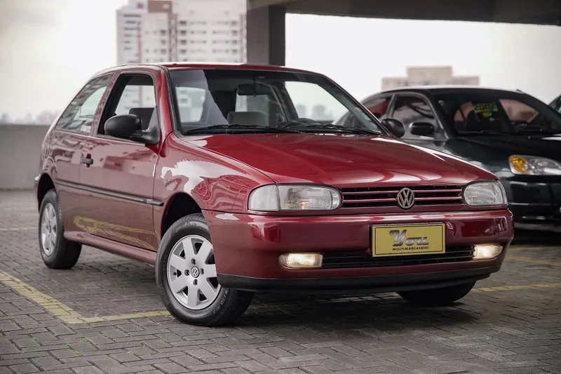 Volkswagen Gol Vermelho