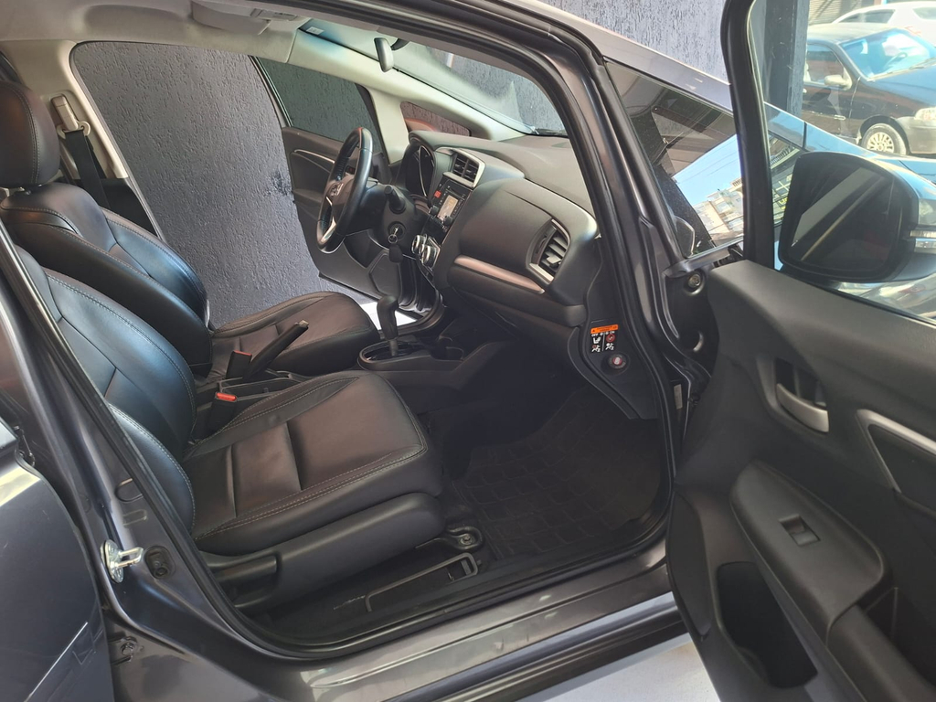 Honda WR-V Cinza
