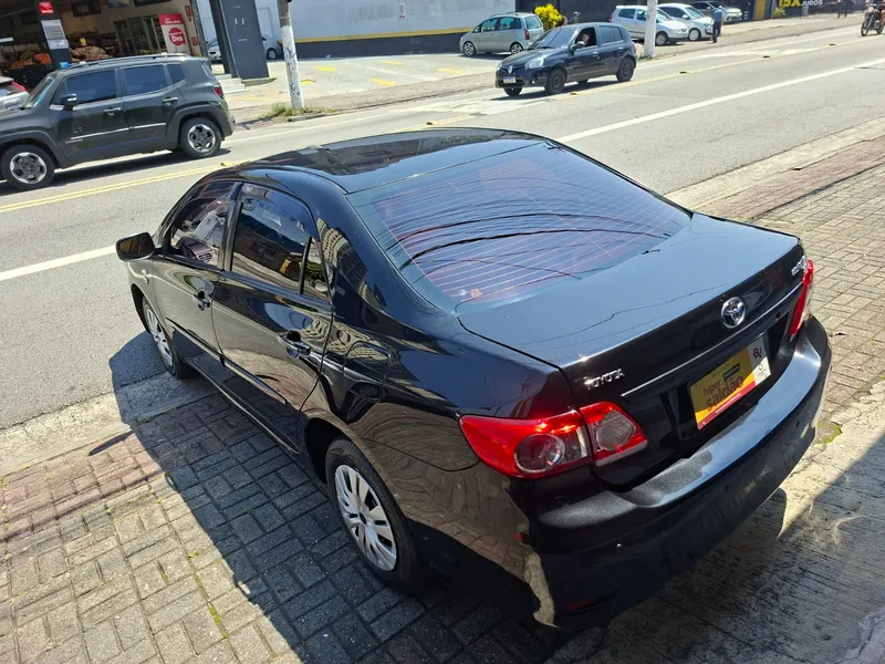 Toyota Corolla Preto
