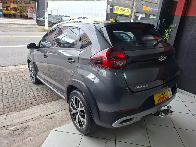 Chery Tiggo 3x Cinza