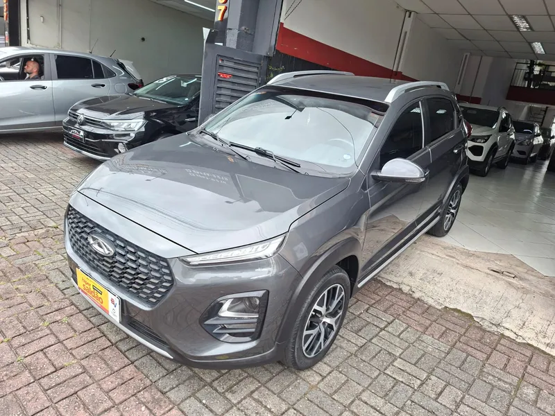 Chery Tiggo 3x Cinza