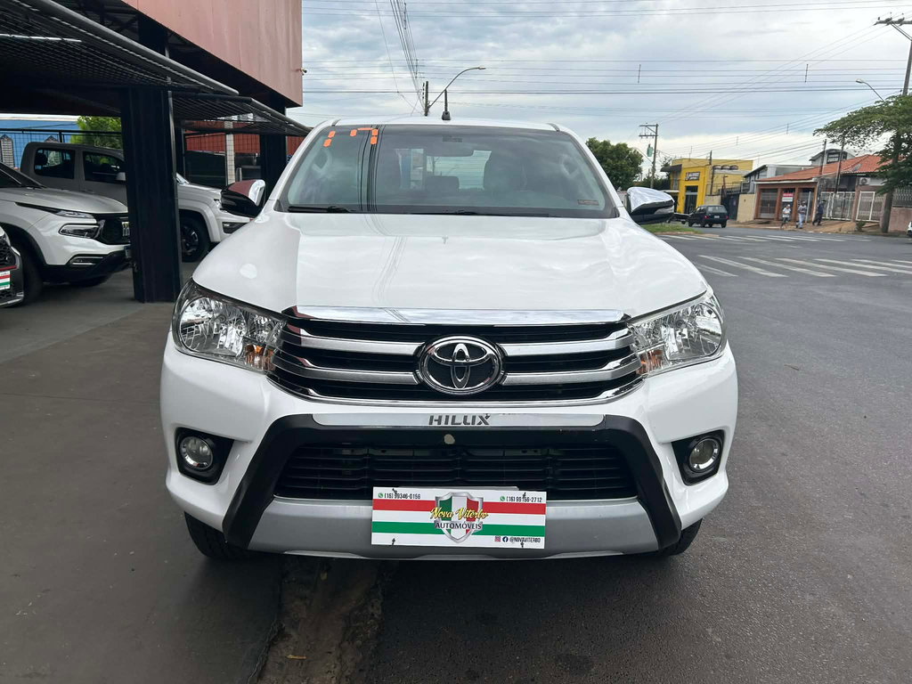 Toyota Hilux Cabine Dupla Branco