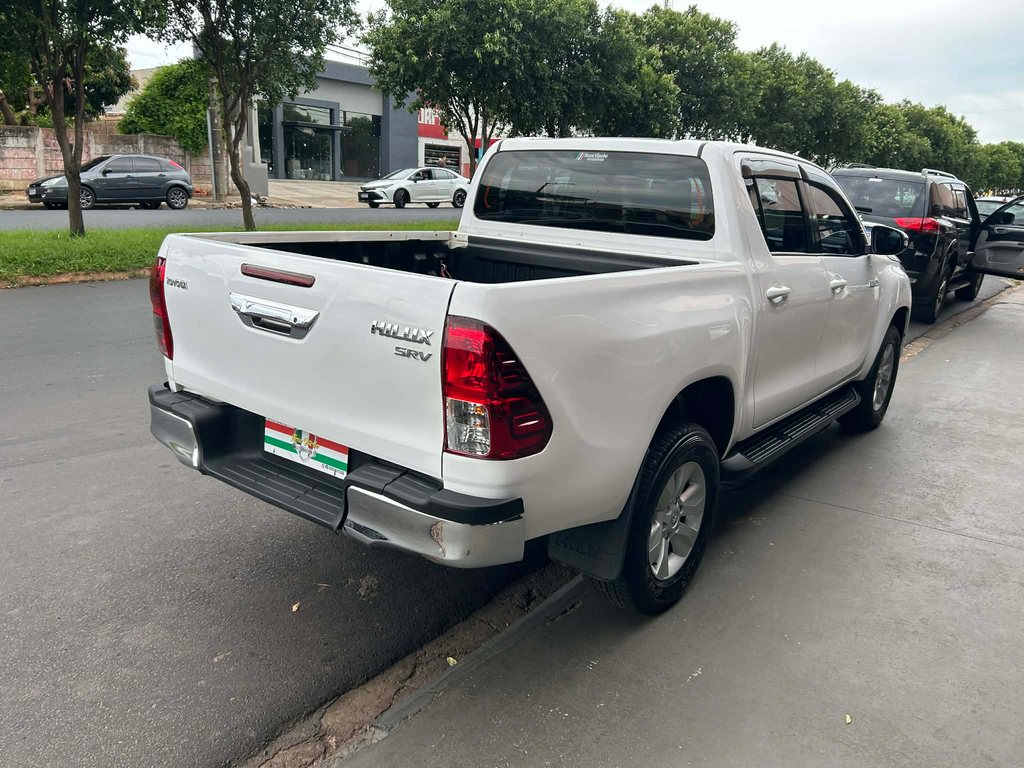Toyota Hilux Cabine Dupla Branco