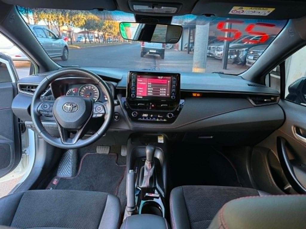 Toyota Corolla Branco