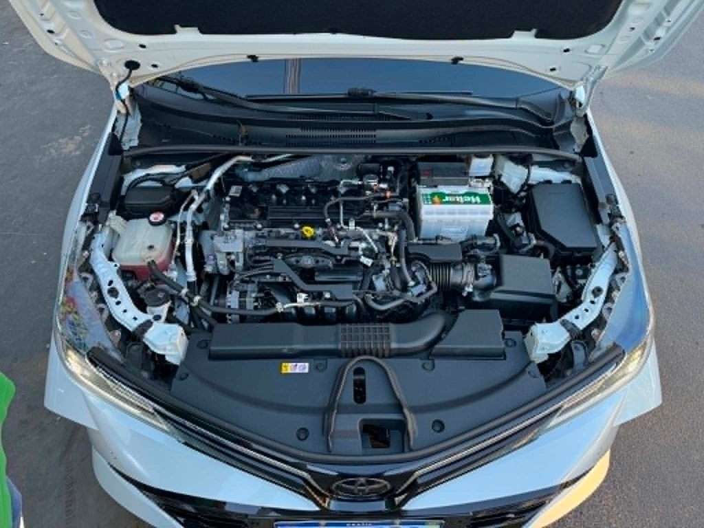 Toyota Corolla Branco