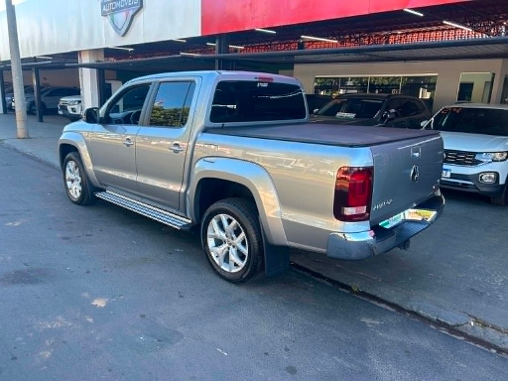Volkswagen Amarok Prata
