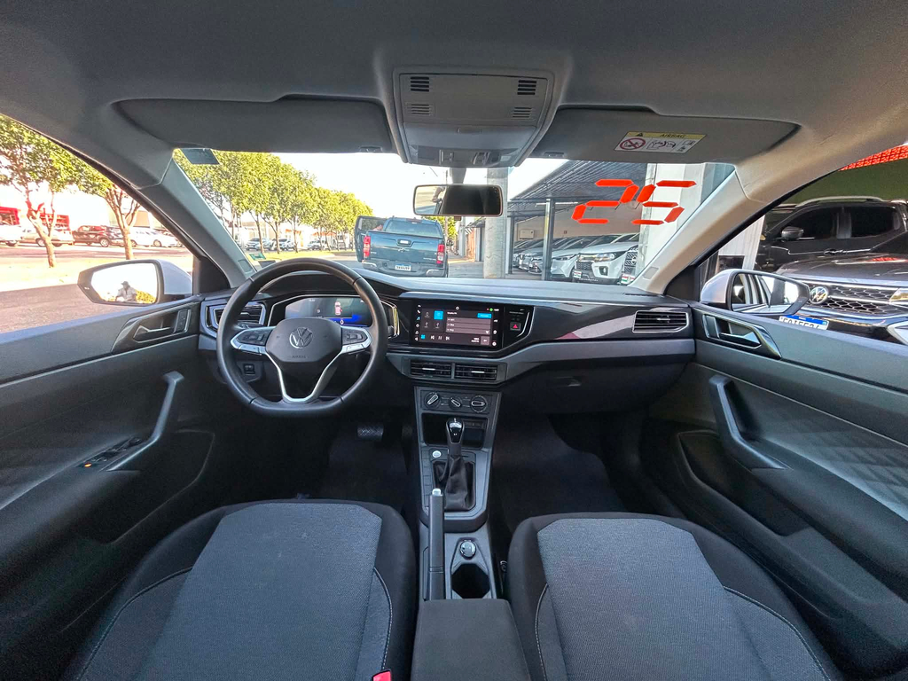 Volkswagen Polo Branco