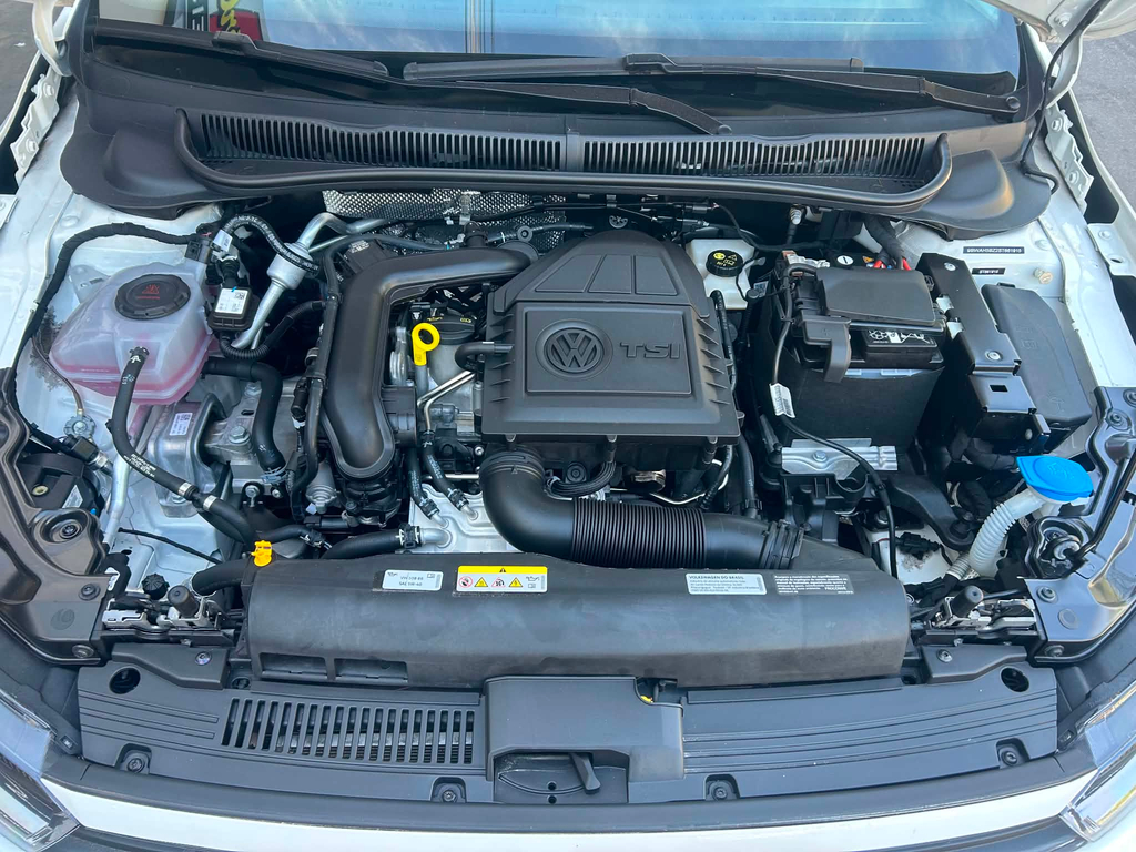 Volkswagen Polo Branco