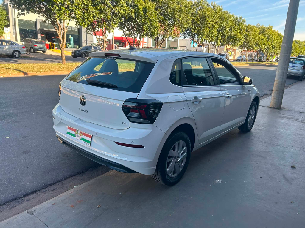 Volkswagen Polo Branco