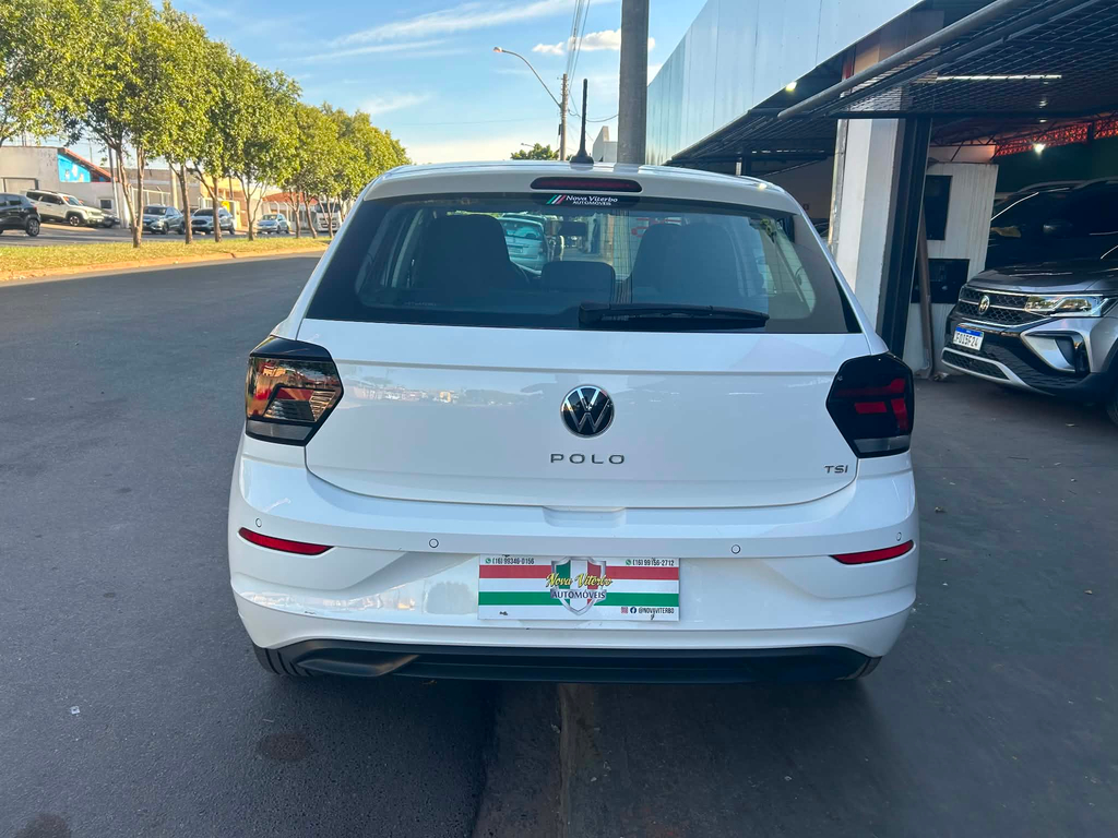 Volkswagen Polo Branco