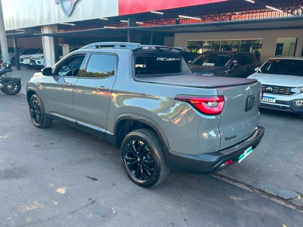 Fiat Toro Cinza