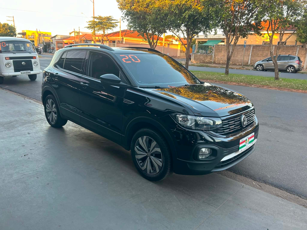 Volkswagen T-Cross Preto