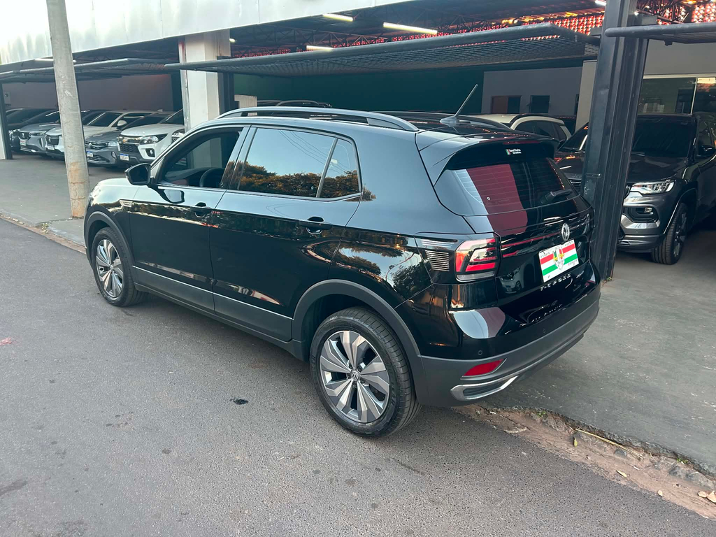 Volkswagen T-Cross Preto