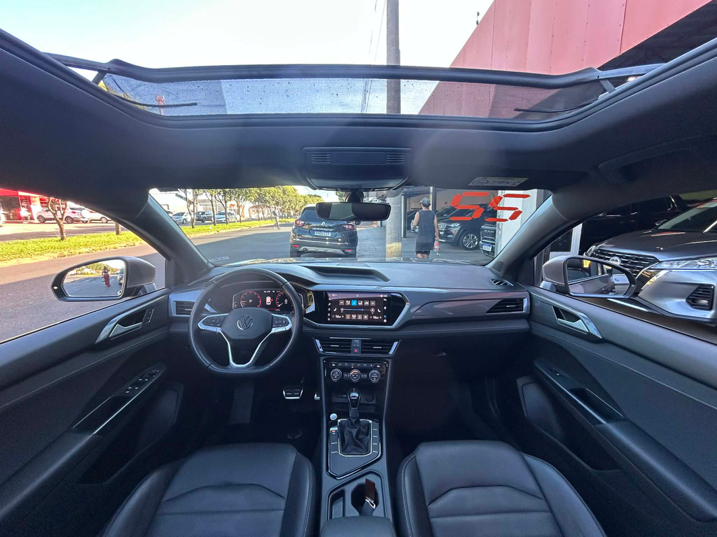 Volkswagen TAOS Bege