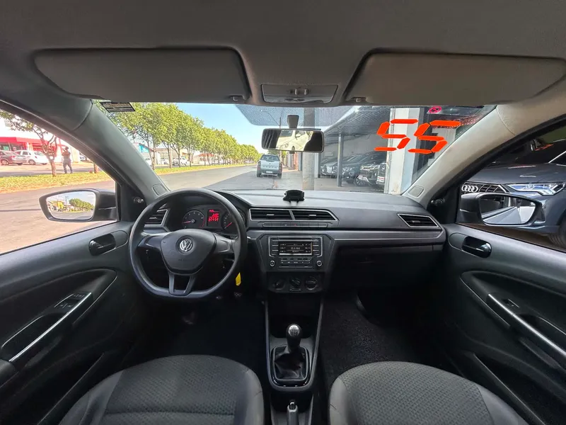 Volkswagen Voyage Prata
