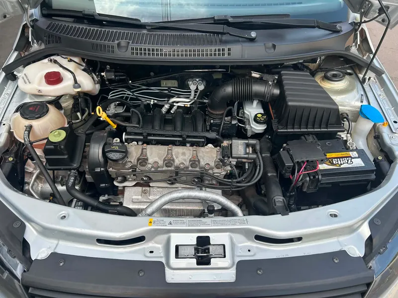 Volkswagen Voyage Prata