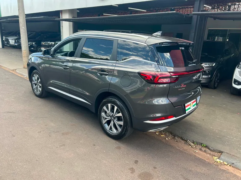 Chery Tiggo 7 Cinza