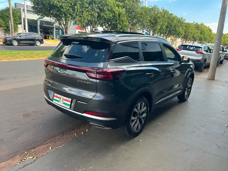Chery Tiggo 7 Cinza