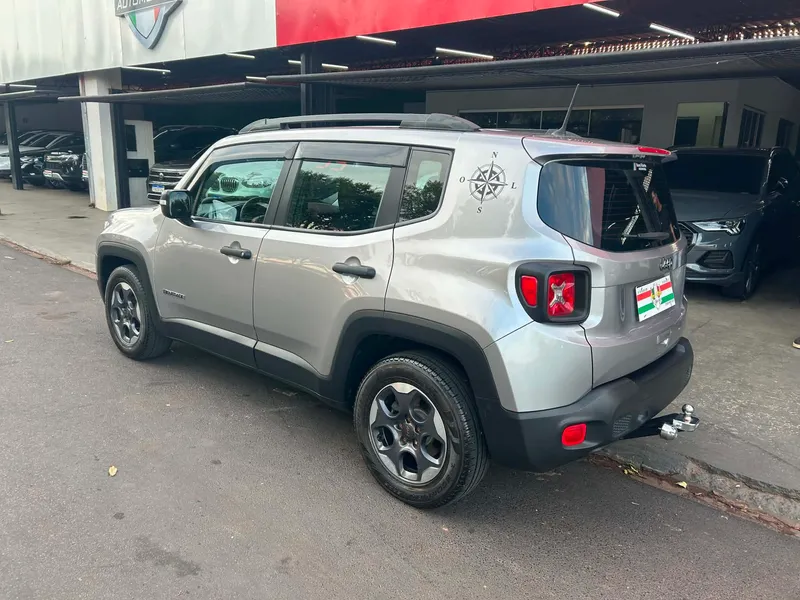 Jeep Renegade Prata