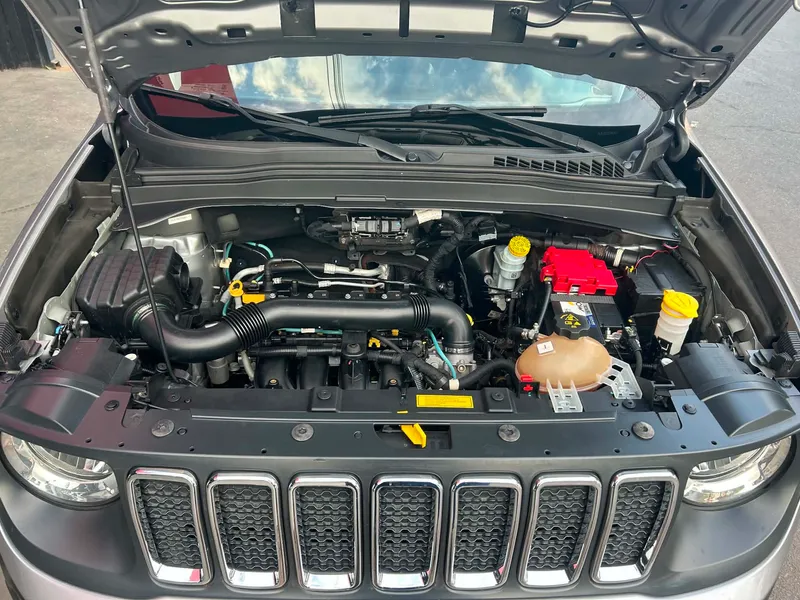 Jeep Renegade Prata