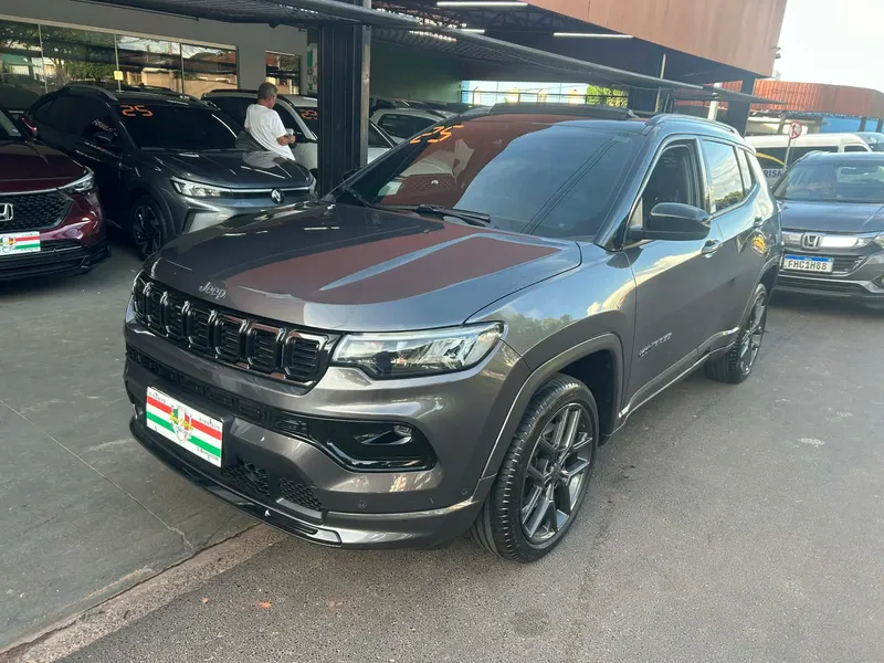 Jeep Compass Cinza
