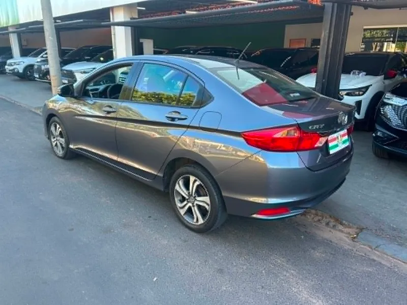 Honda City Cinza