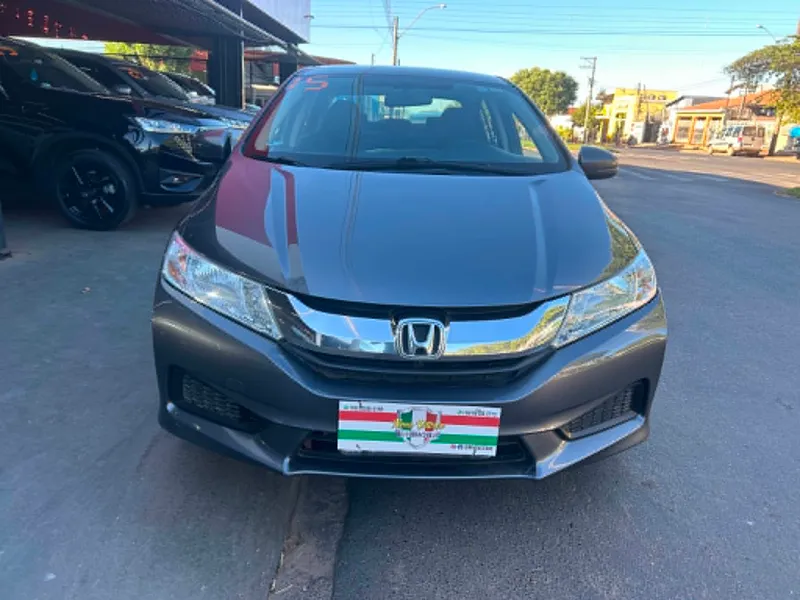 Honda City Cinza