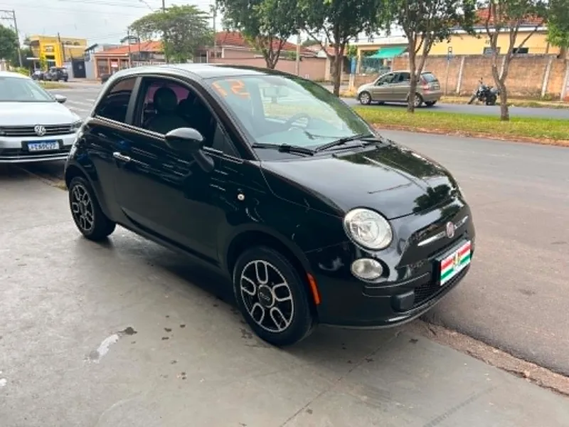 Fiat 500 Preto
