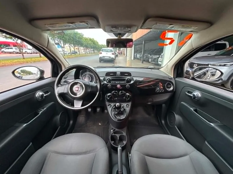 Fiat 500 Preto