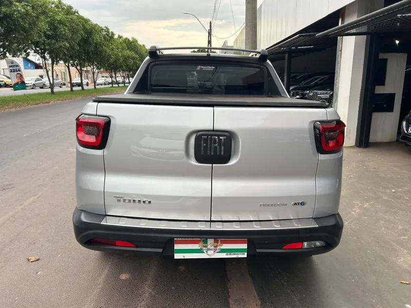 Fiat Toro Prata