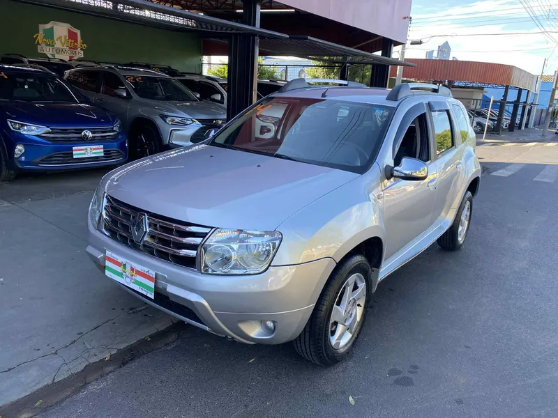 Renault Duster Prata