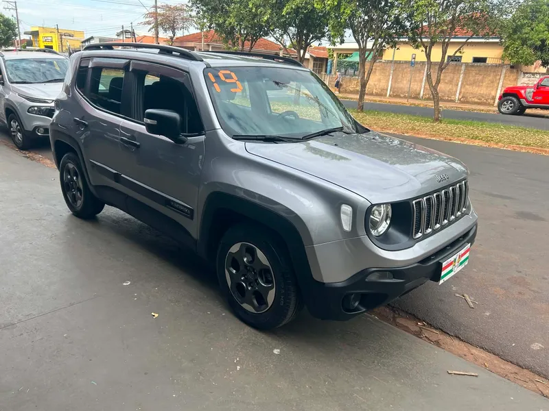 Jeep Renegade Prata
