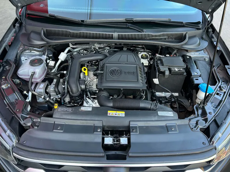 Volkswagen Nivus Preto