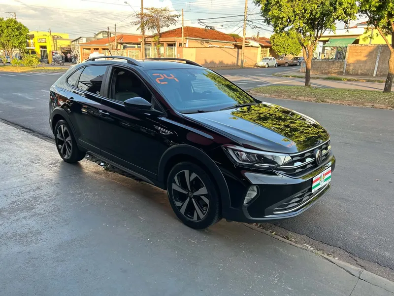 Volkswagen Nivus Preto