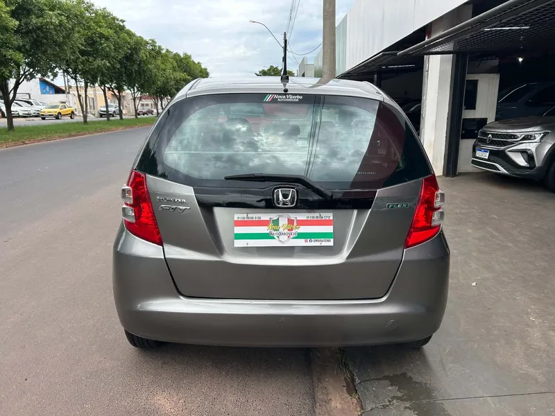 Honda Fit Cinza