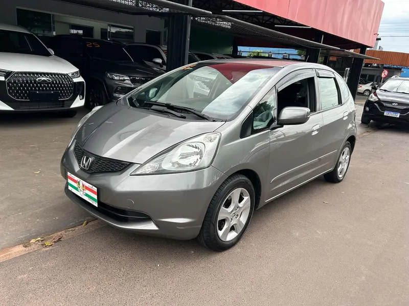 Honda Fit Cinza