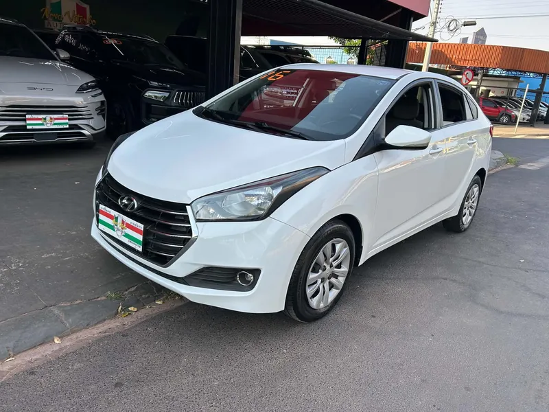 Hyundai HB20S Branco