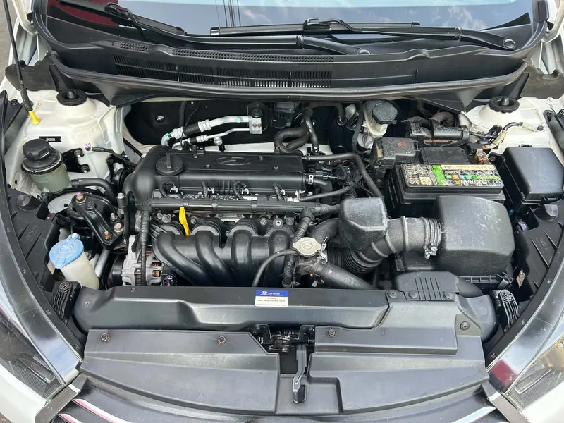 Hyundai HB20S Branco