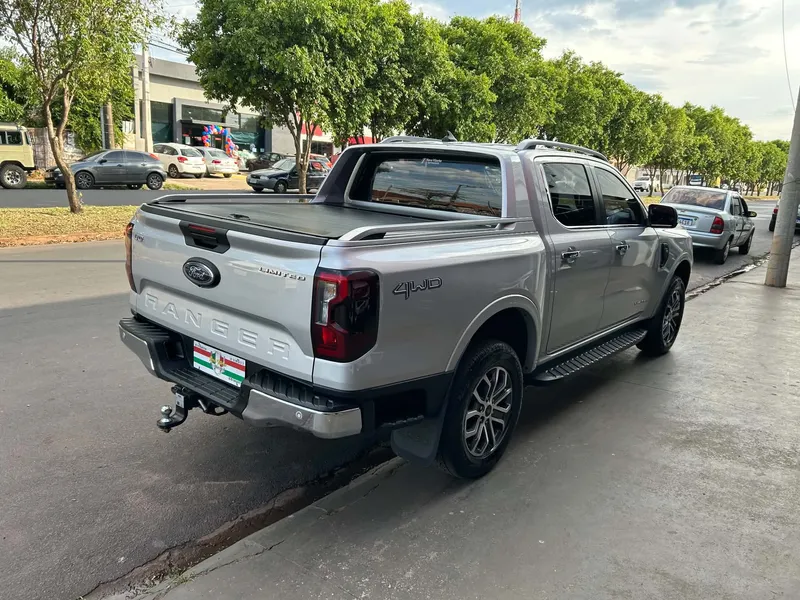 Ford Ranger Prata