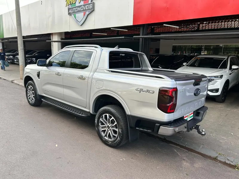 Ford Ranger Prata