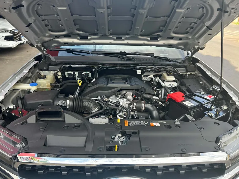 Ford Ranger Prata