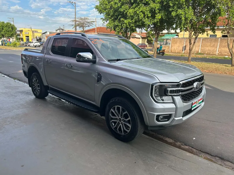 Ford Ranger Prata