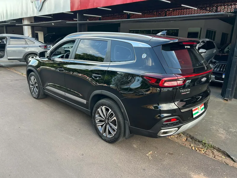 Chery Tiggo 8 Preto