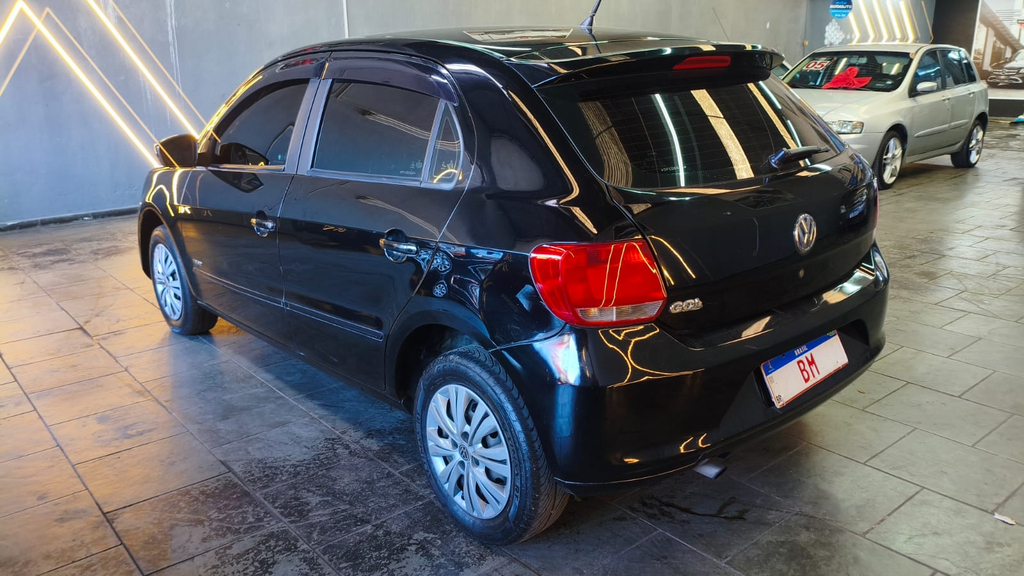 Volkswagen Gol Preto