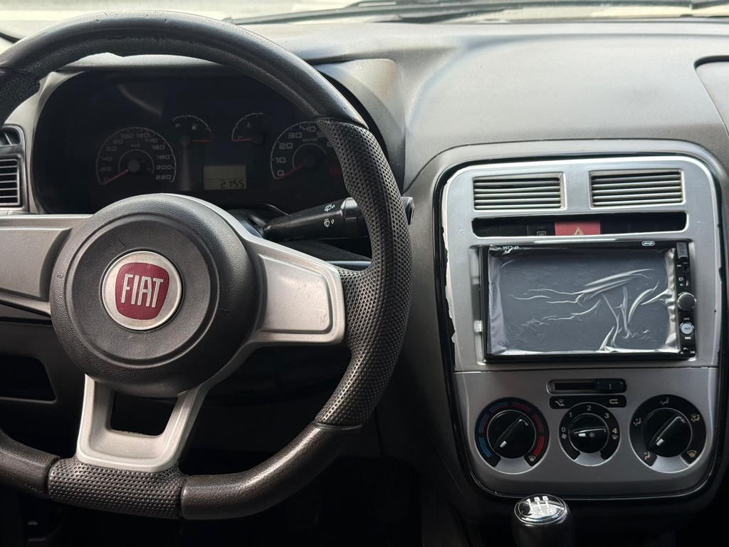 Fiat Punto Cinza
