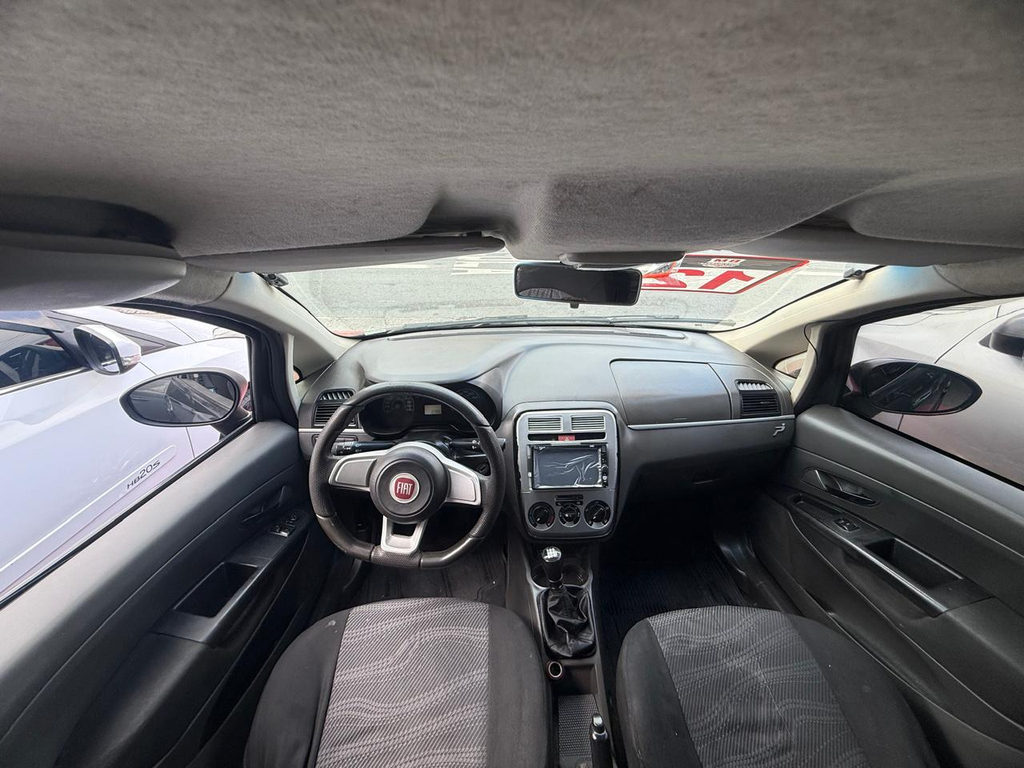 Fiat Punto Cinza