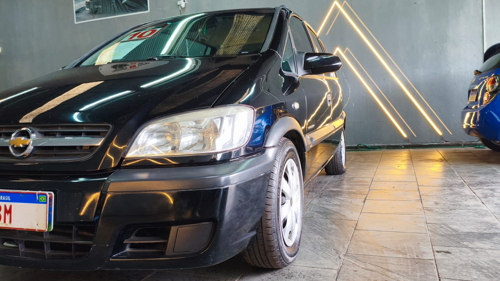 Chevrolet Zafira Preto