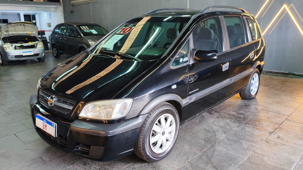 Chevrolet Zafira Preto