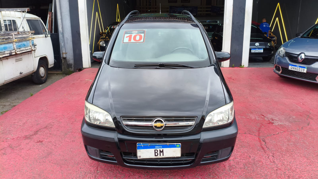 Chevrolet Zafira Preto